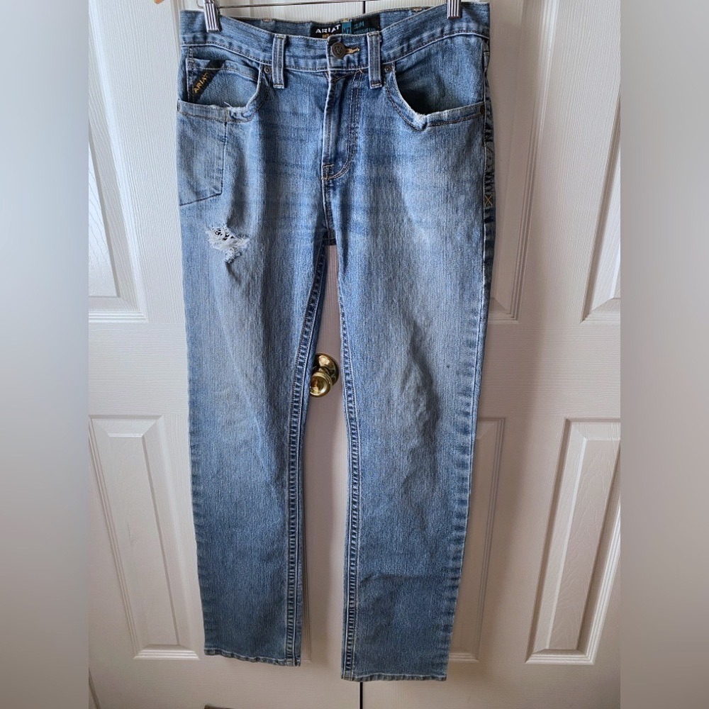 ARIAT REBAR M7 Slim Straight Rico Medium Wash Distressed Work Denim Jeans SZ 32